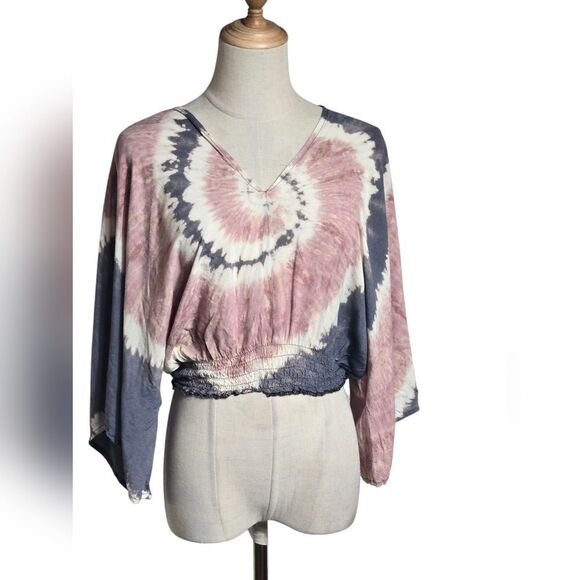 Tie-Dye Pink And Blue V-Neck Women's Crop Top - Picture 1 of 6